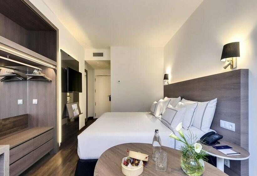 هتل Melia Madrid Serrano