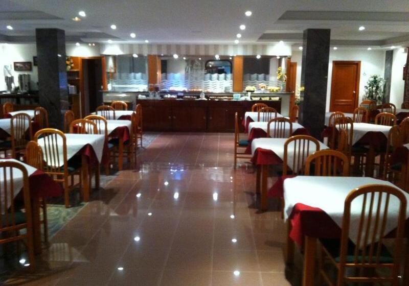 هتل Nuevo Lanzada