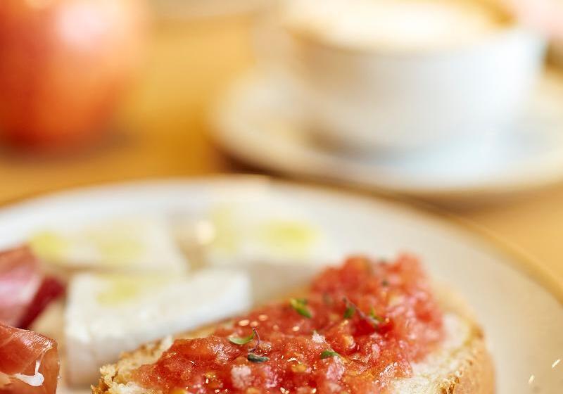 هتل Occidental Leon Alfonso V