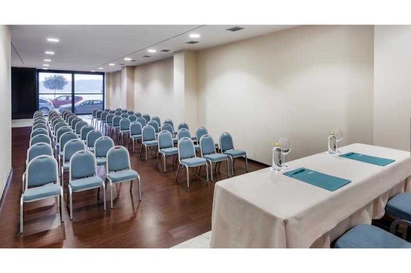 هتل Occidental Vigo