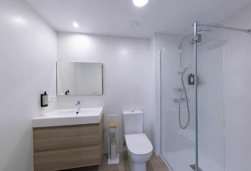 هتل Apartamentos Rotilio