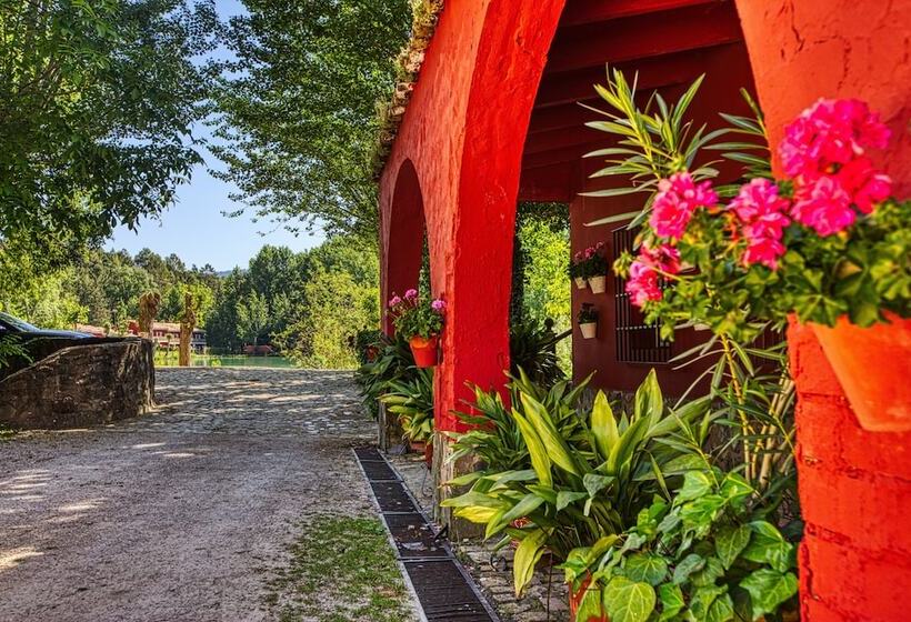 هتل Rural Noguera De La Sierpe
