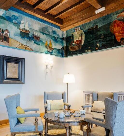 Parador De Baiona
