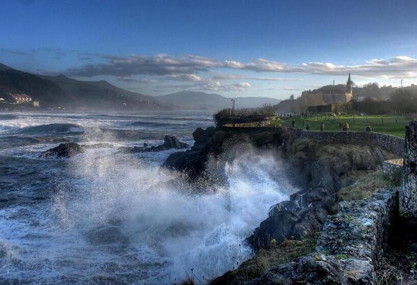 Eco Hotel Mundaka