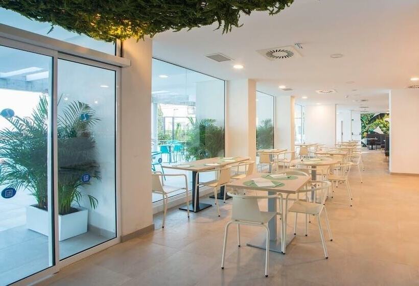 هتل Benalmadena Beach