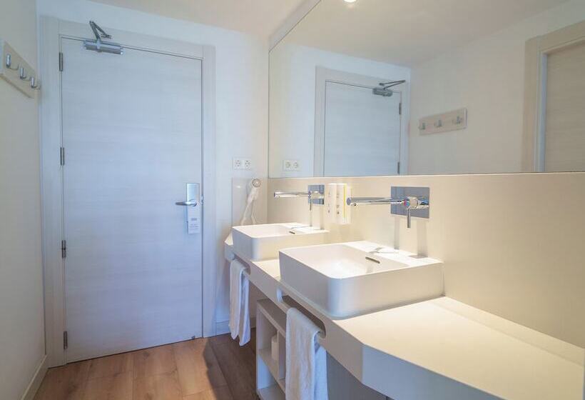 هتل Benalmadena Beach