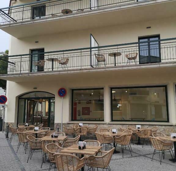 هتل Coral Boutique