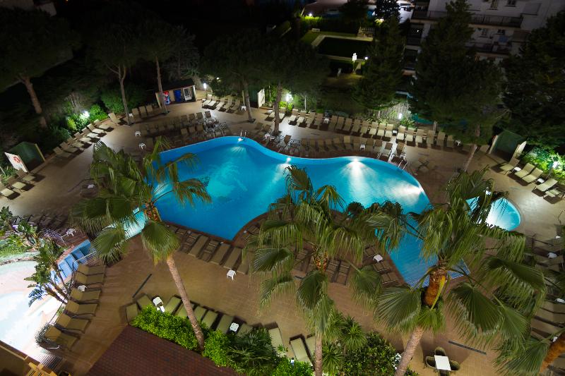 فندق Golden Port Salou & Spa