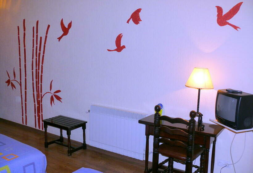 בית מלון כפרי Restaurante Las Galias