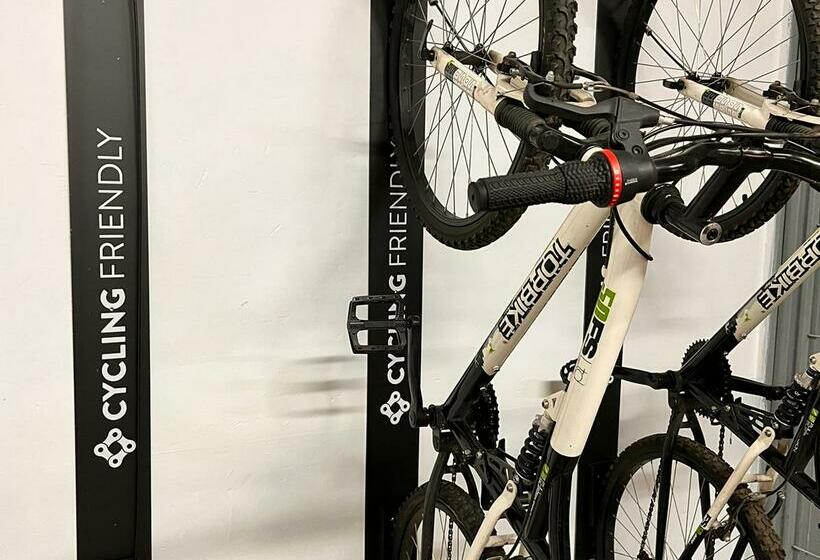 בית מלון כפרי Lloret Santa Rosa By Pierre & Vacances