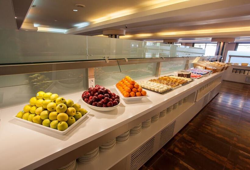 هتل Maria Del Mar