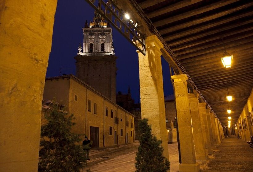 ホテル Spa Rio Ucero