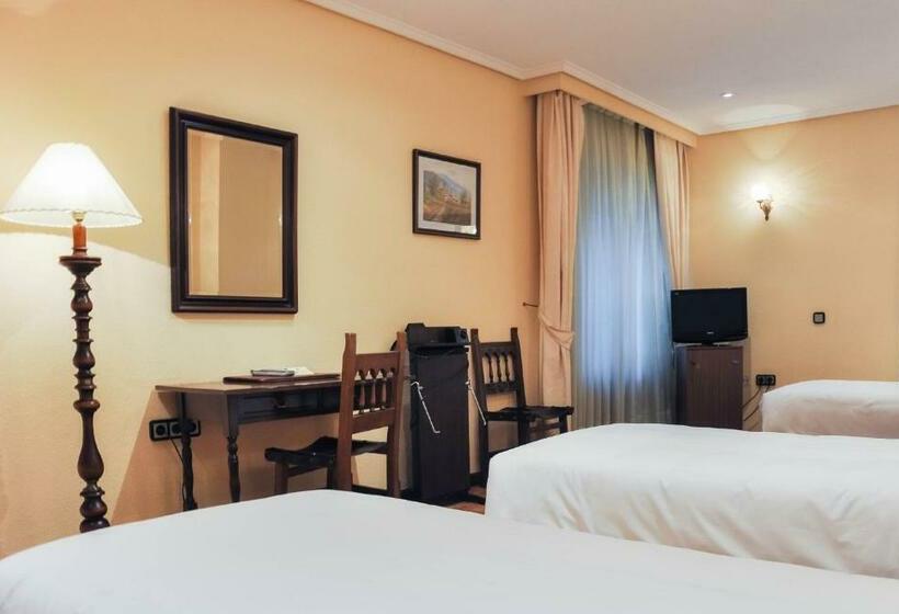 هتل Urban Salamanca