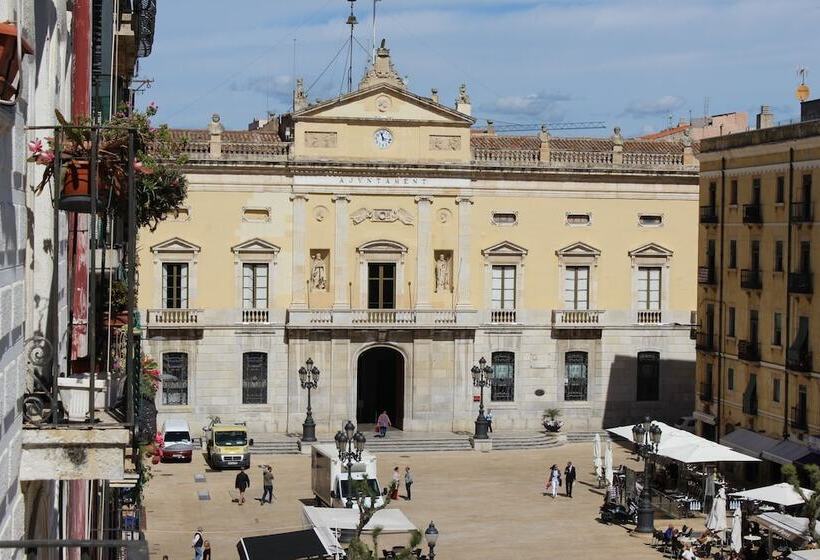 Hostal Forum Tarragona