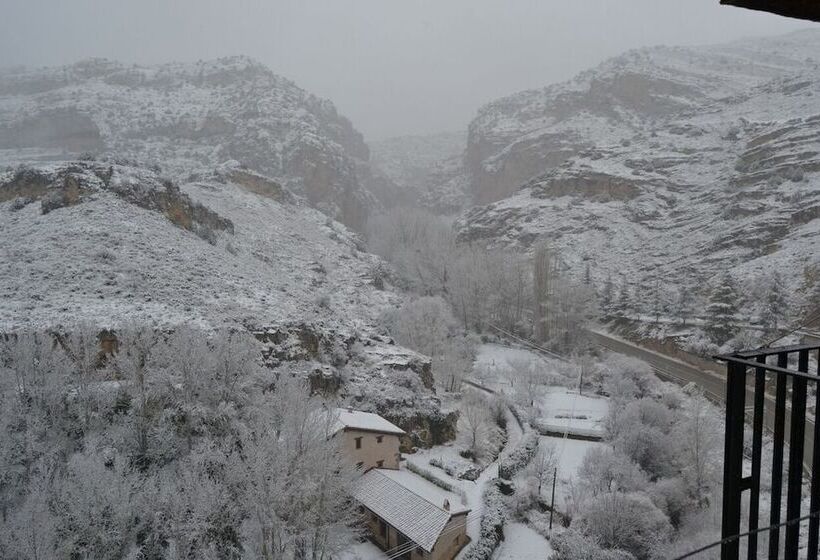مسافرخانه Los Palacios