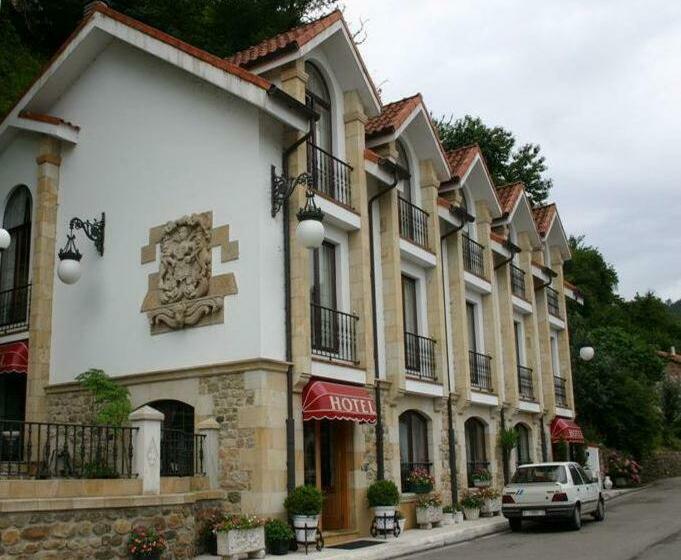 בית מלון כפרי De Borleña