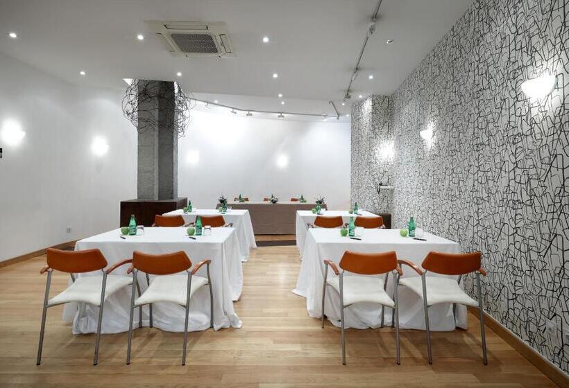 Exe Hotel El Magistral