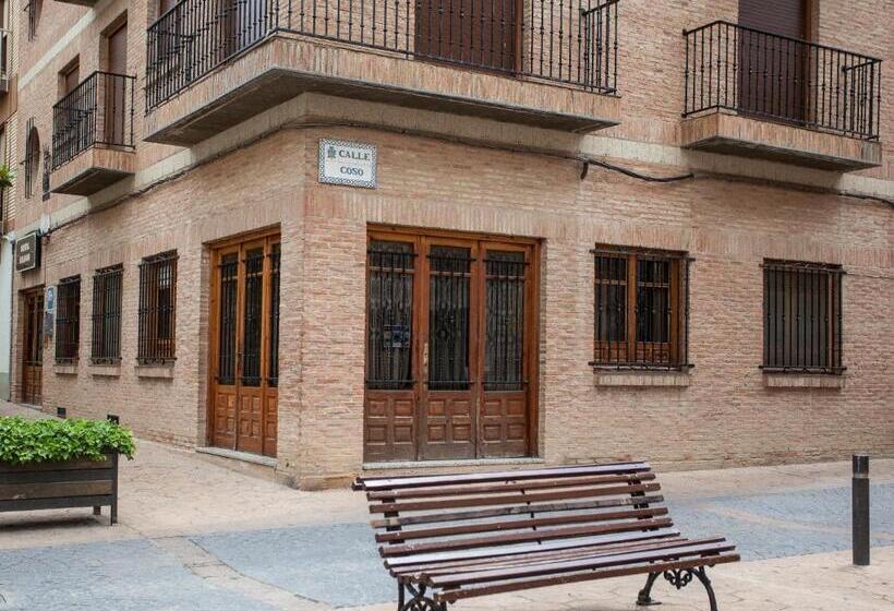 هتل Hostal Aragon