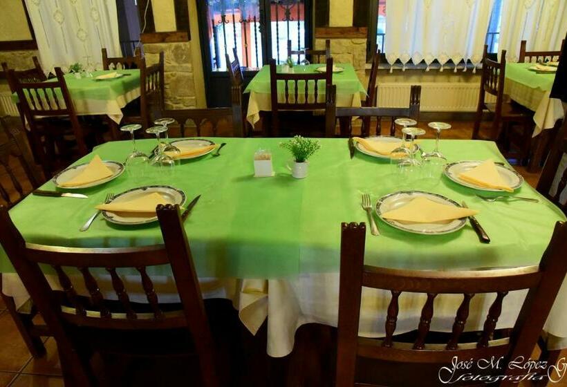 בית מלון כפרי Hostal Restaurante El Final