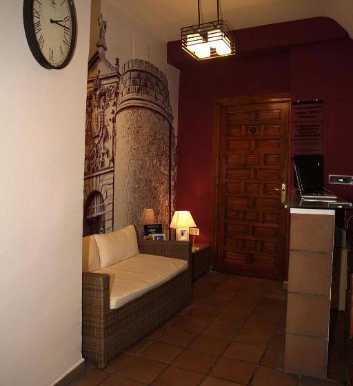 酒店 Hostal La Posada De Zocodover