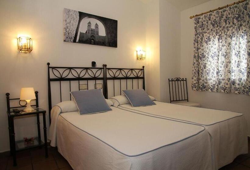 酒店 Hostal La Posada De Zocodover