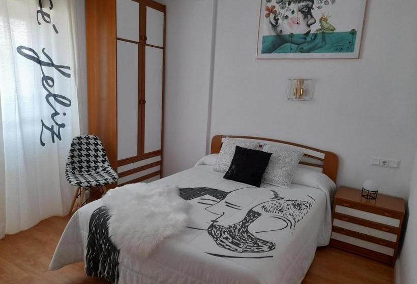 Отель Hostal Los Chanos El Ruso