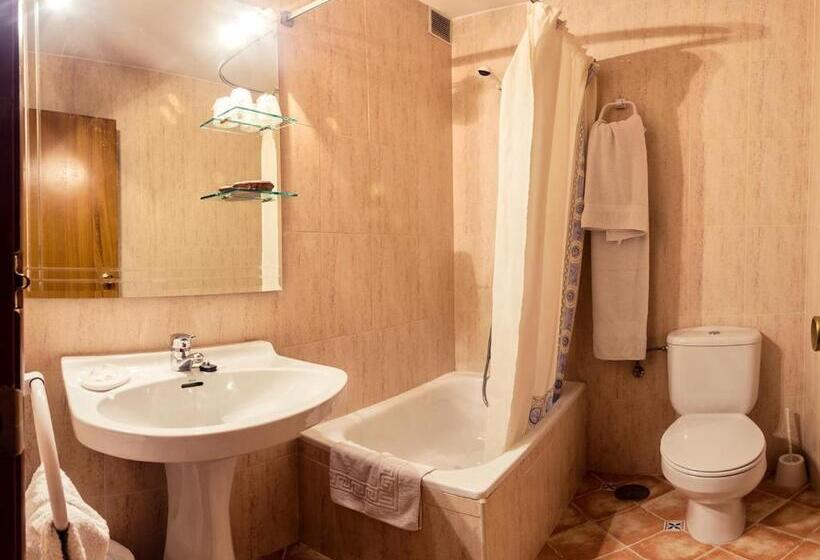 בית מלון כפרי Hostal Romi