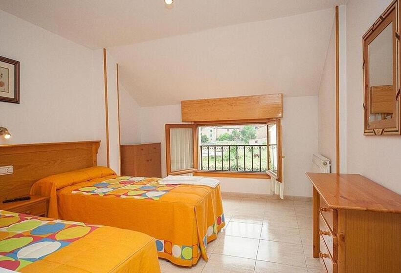 בית מלון כפרי Hostal Vinuesa