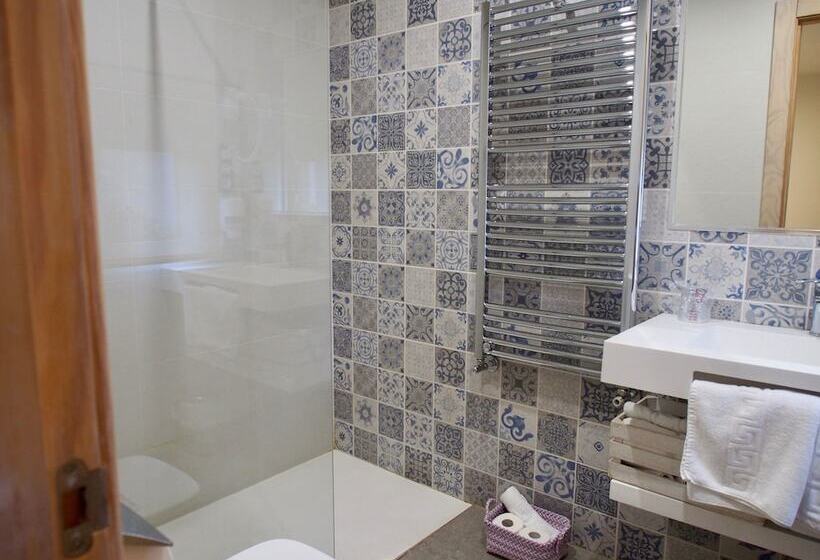 Hostal Remoña
