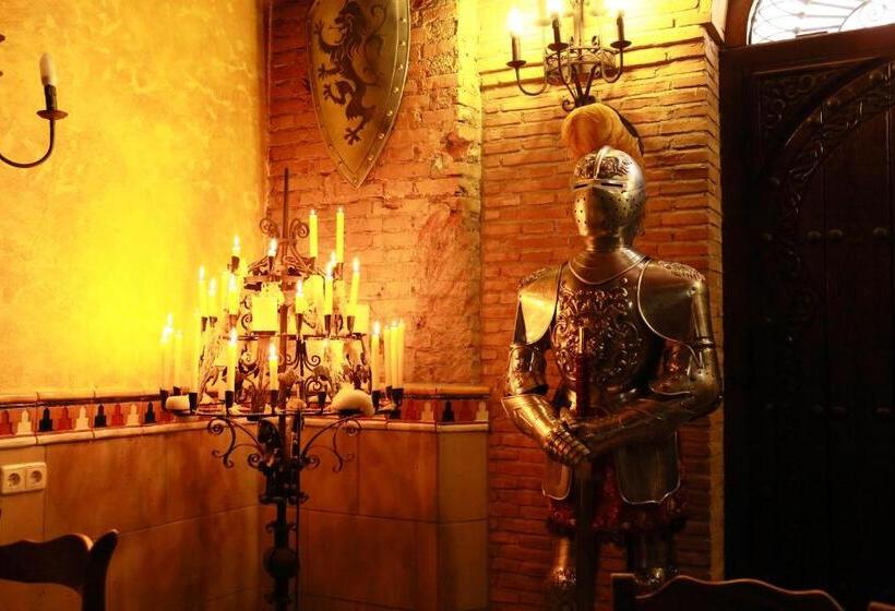 هتل Casa De Reyes