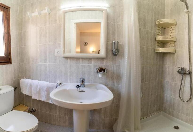 هتل Fonda Can Dalfo By Vivere Stays