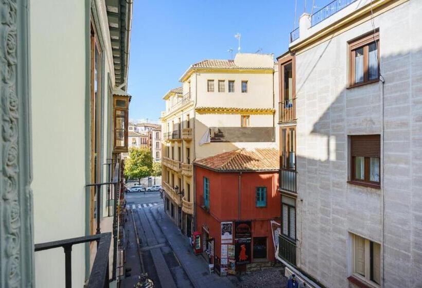 هتل Hostal Austria