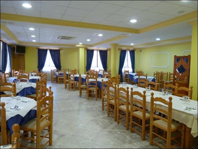 فندق Hostal Vadillo