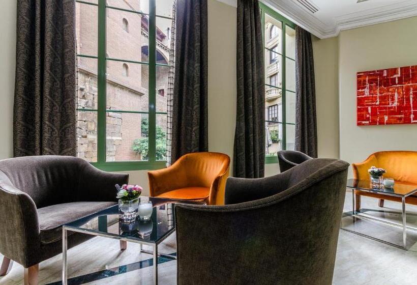 Отель Exe Laietana Palace