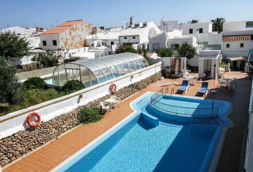 فندق Hostal S Algaret
