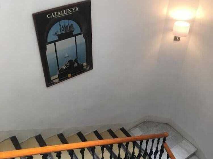 هتل Madison Rooms