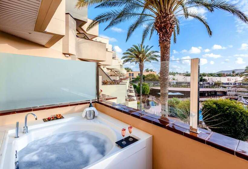 هتل Barcelo Corralejo Bay  Adults Only