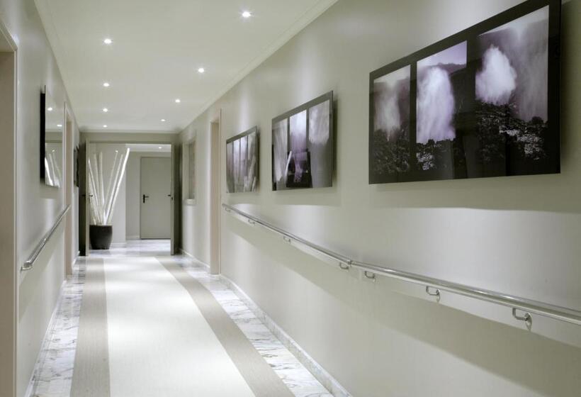 هتل Carlos I Silgar