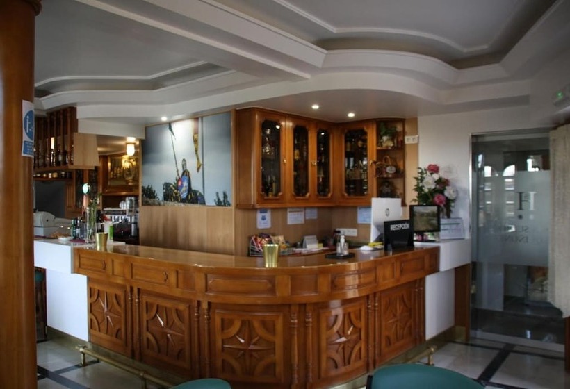 בית מלון כפרי Hostal Don Suero De Quiñones