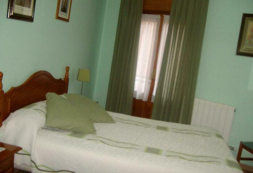 Hotel Las Tercias