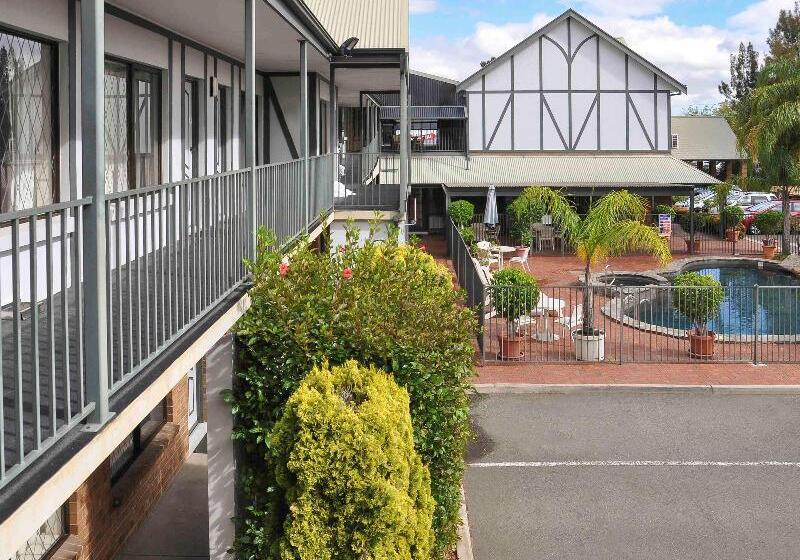 هتل Ibis Styles Adelaide Manor