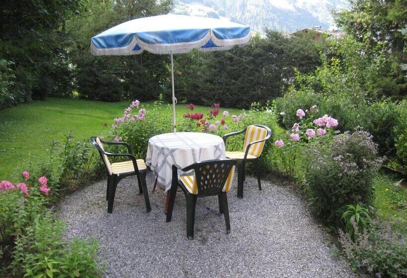 هتل Kur  Und Gästehaus Villa Anna