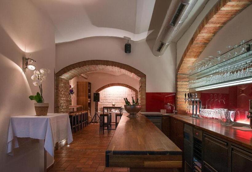 هتل Marc Aurel   Vienna City Center