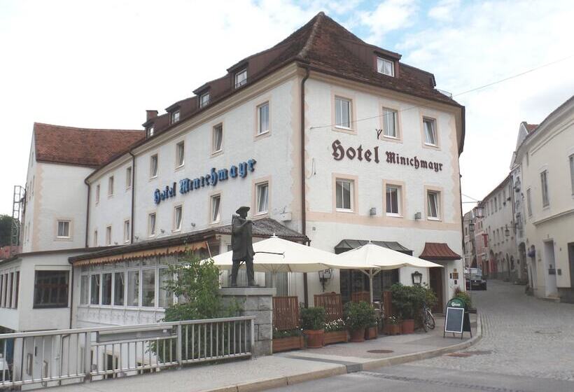 ホテル Restaurant Minichmayr