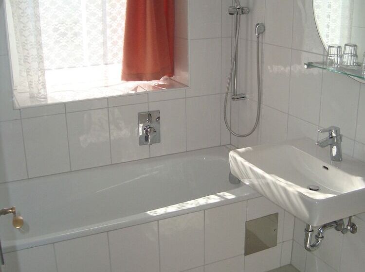 ホテル Restaurant Minichmayr