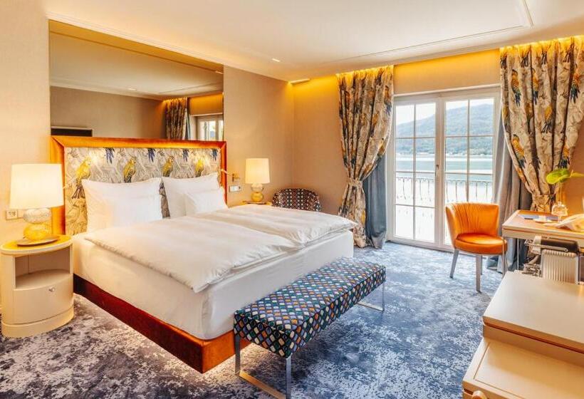 هتل Schloss Seefels