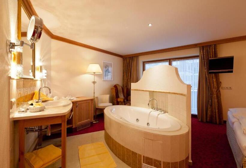 هتل Solaria Ischgl   4 Superior