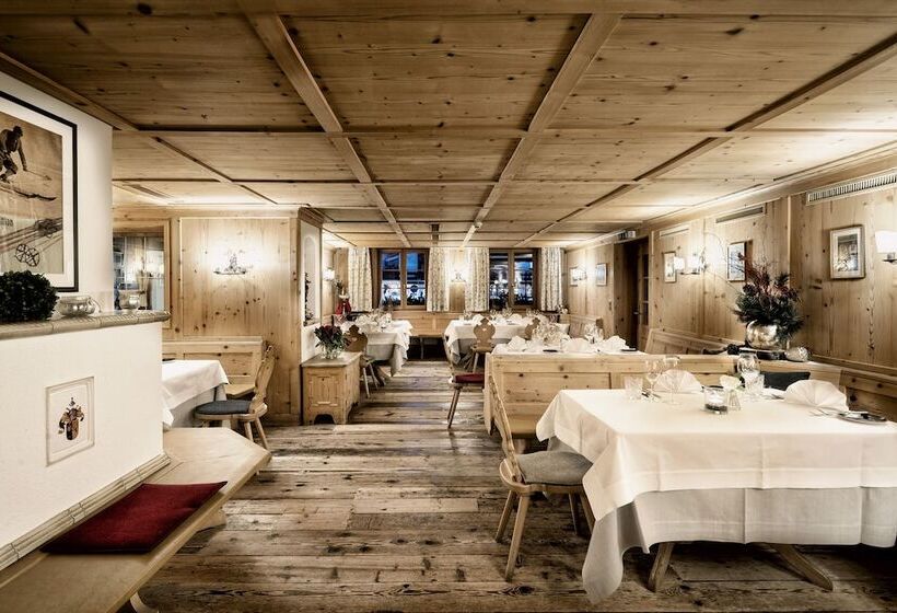 هتل Tannbergerhof Im Zentrum Von Lech