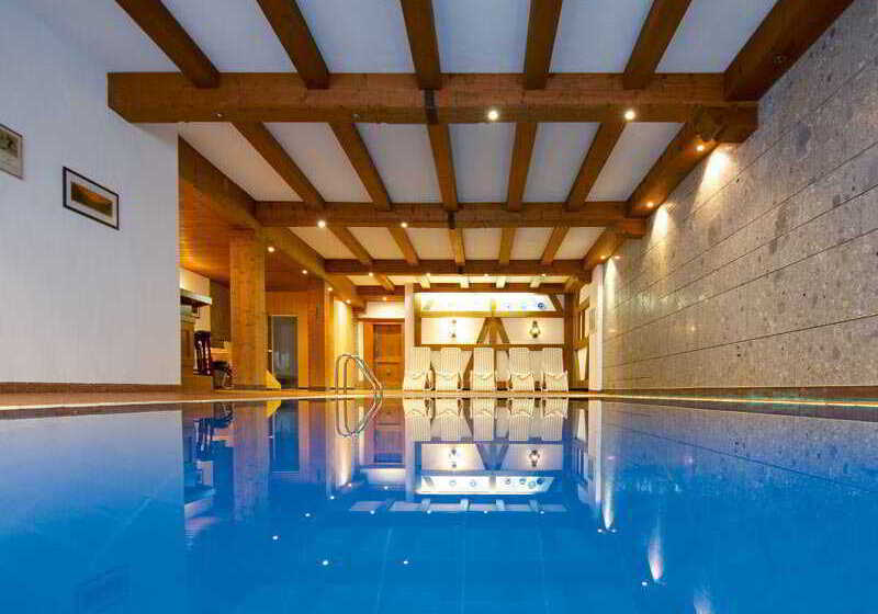 هتل Tannbergerhof Im Zentrum Von Lech