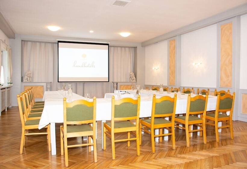 Landhotel Post Ebensee Am Traunsee S